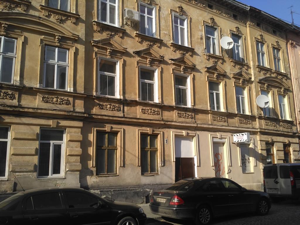 Apartment At Lyulki Lviv Buitenkant foto